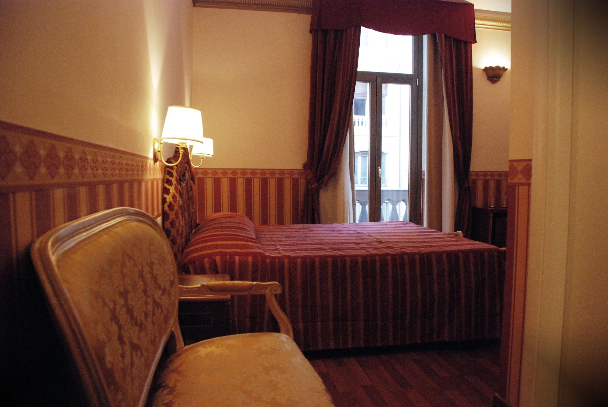 Barberini Suites Rome Bagian luar foto