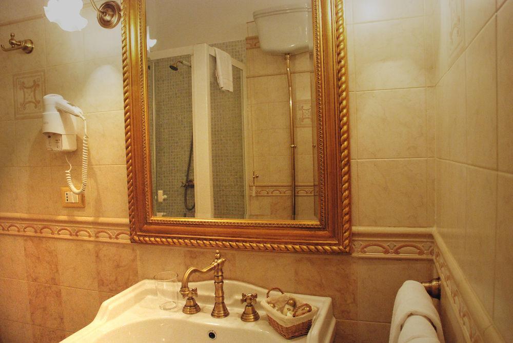 Barberini Suites Rome Bagian luar foto