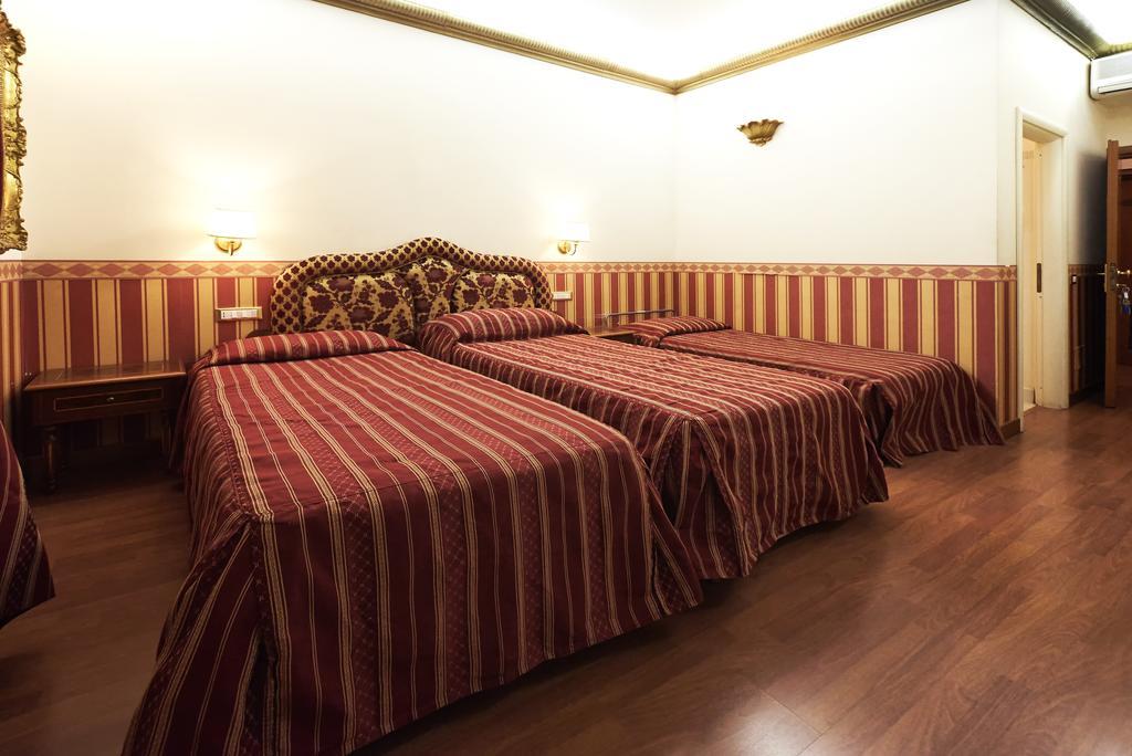 Barberini Suites Rome Ruang foto