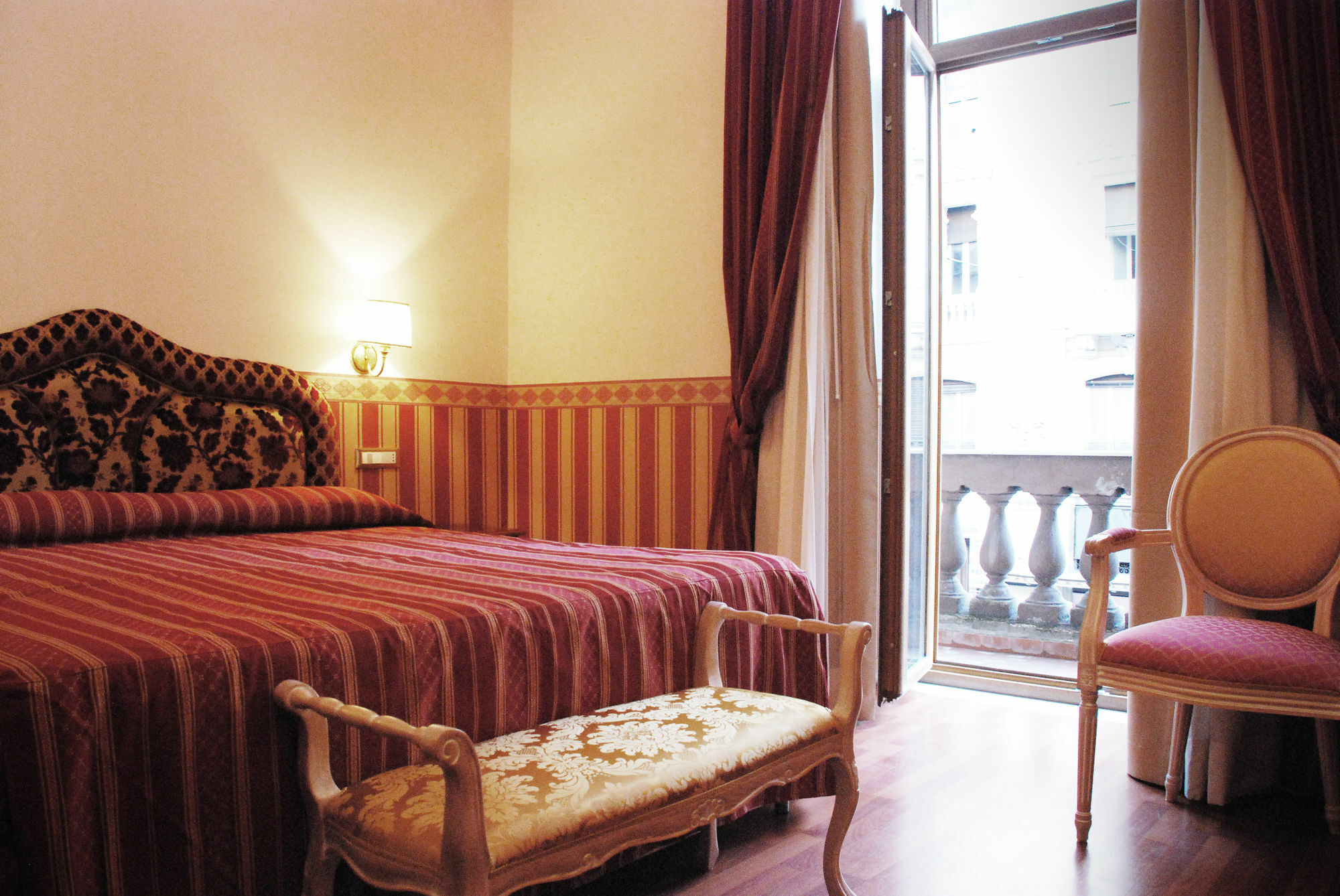 Barberini Suites Rome Bagian luar foto